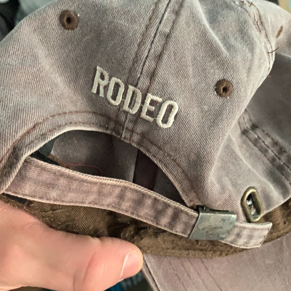Bull SnapBack - Picture 3 of 4